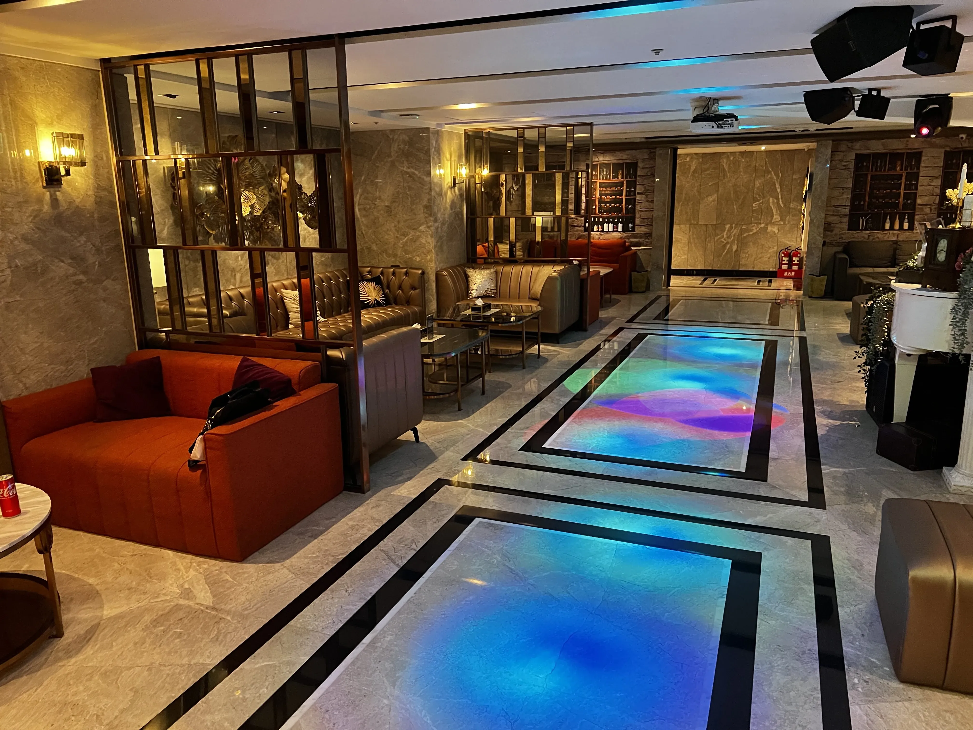 威士登酒店大廳