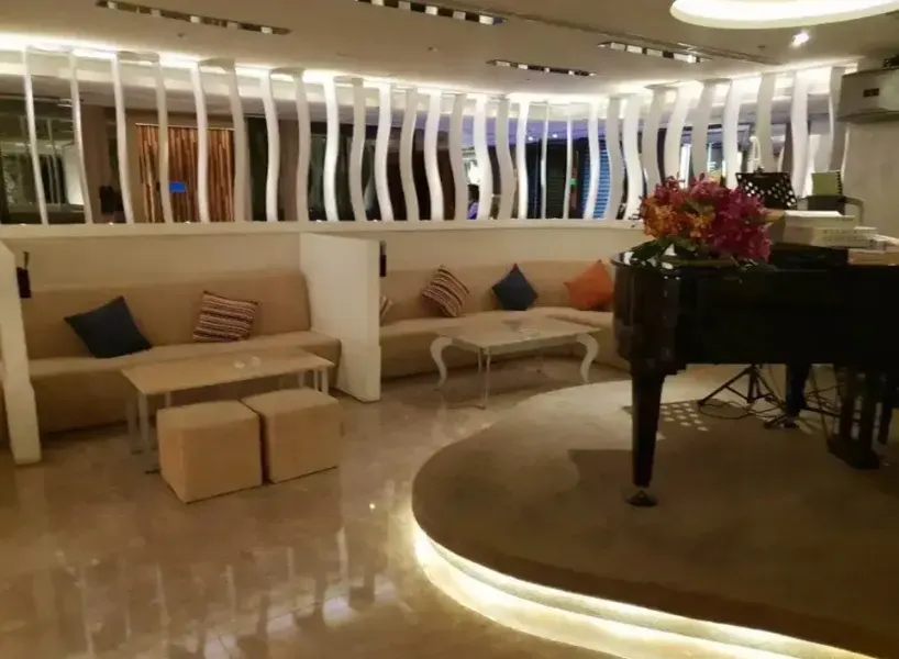 巴賽隆納俱樂部(王牌酒店)大廳實拍