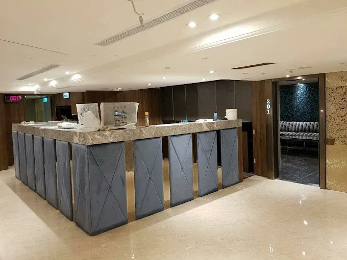 百達妃麗商務酒店大廳